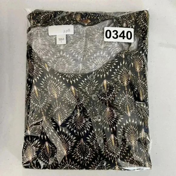 J Jill Womens L 3/4 Sleeve Tunic Top Geometric Peacock Print Henley Style Tunic - Picture 13 of 14